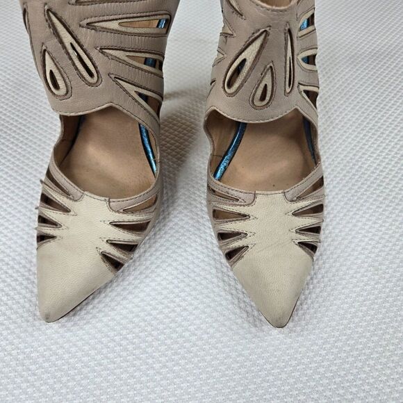 LAMB Gwen Stefani Stiletto Heels Cutouts Womens Size 8 Taupe Beige - Picture 8 of 12